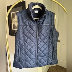 NWOT Columbia Women's Quilted Blue Vest